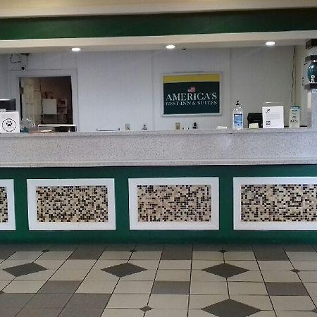 Budgetel Inn And Suites Birmingham Ngoại thất bức ảnh